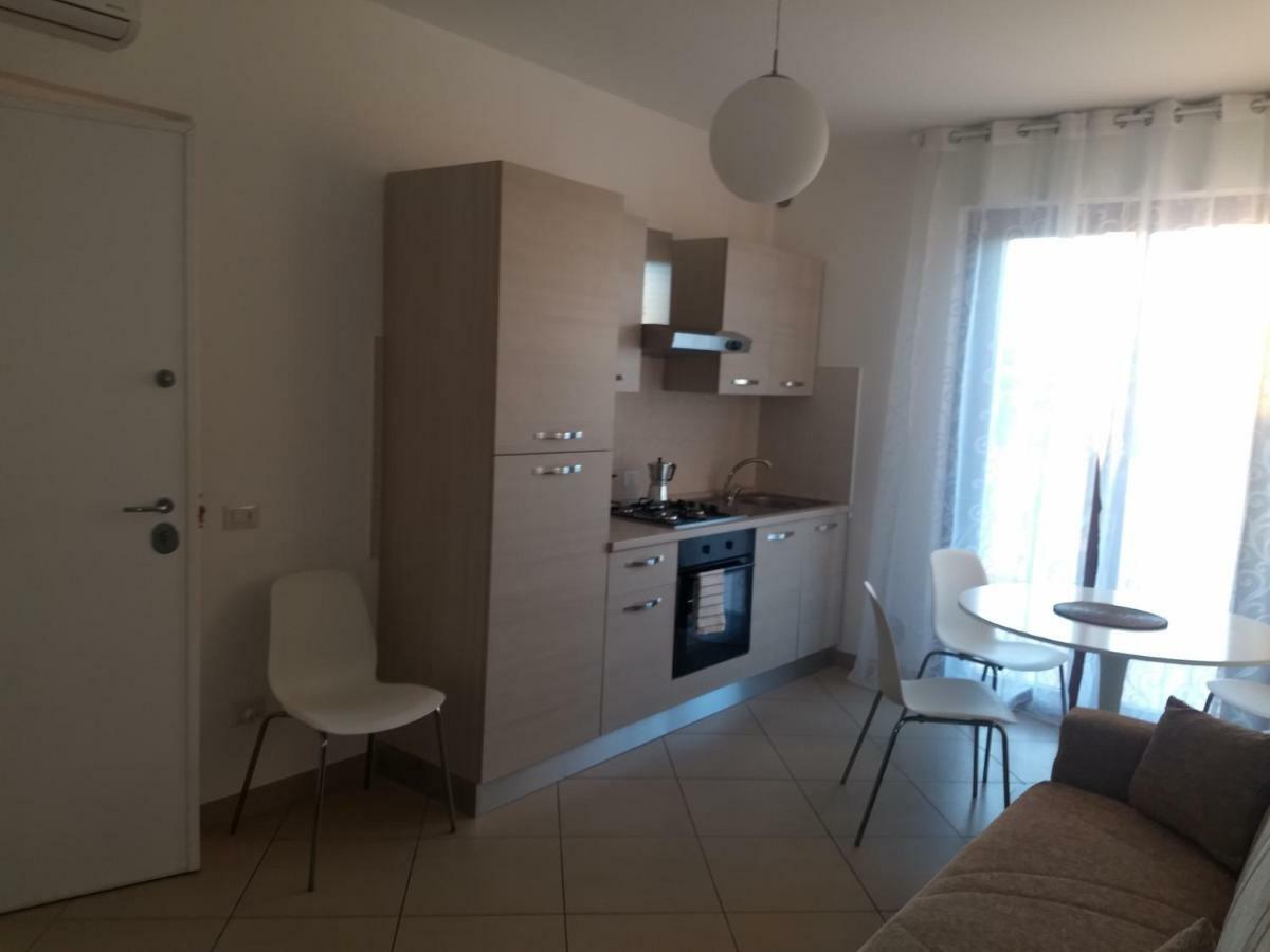 Seafront And Mountain View Penthouse Διαμέρισμα Martinsicuro Εξωτερικό φωτογραφία