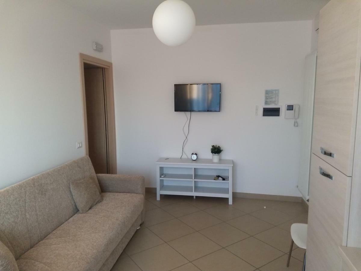 Seafront And Mountain View Penthouse Διαμέρισμα Martinsicuro Εξωτερικό φωτογραφία